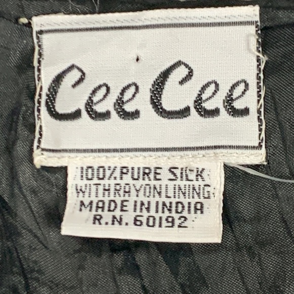 Cee Cee black 100 % silk sequined top size Medium - Picture 4 of 8